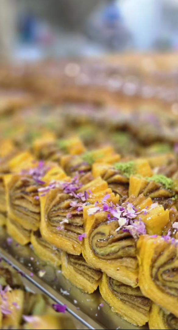 شیرینی سرای دربار در قزوین